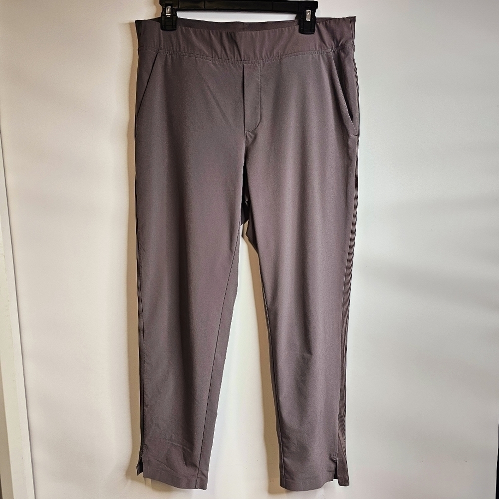 Athleta Brown Active Athleisure Stretchy Pull on Chelsea Utility Pants Size 14